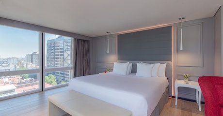 Room Junior Corner Suite mit Aussicht